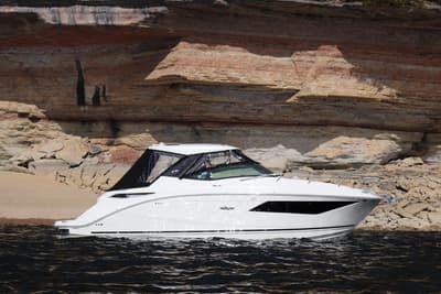 BOATZON | Sea Ray Sundancer 320 2024
