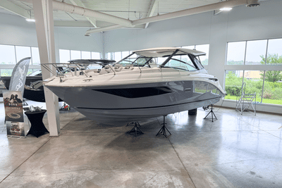 BOATZON | Sea Ray Sundancer 320 2025