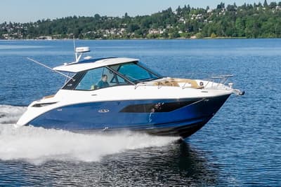 BOATZON | Sea Ray Sundancer 320 Coupe 2020