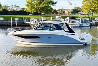 BOATZON | Sea Ray Sundancer 320 Outboard 2025 BOATZON | Sea Ray Sundancer 320 Outboard 2025