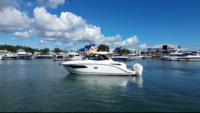 BOATZON | Sea Ray Sundancer 320 Outboard 2025