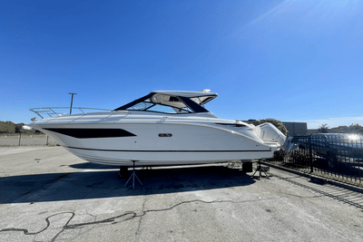 BOATZON | Sea Ray Sundancer 320 Outboard 2026