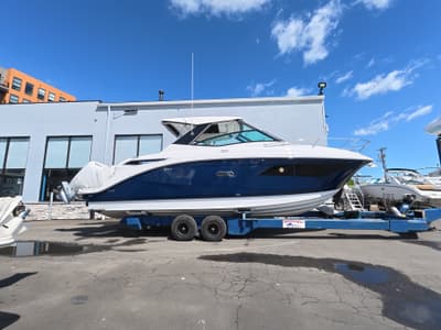 BOATZON | Sea Ray Sundancer 320 Outboard 2026