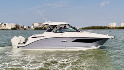BOATZON | Sea Ray Sundancer 320 Outboard 2026