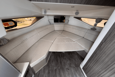 BOATZON | Sea Ray Sundancer 320 Outboard 2026 BOATZON | Sea Ray Sundancer 320 Outboard 2026