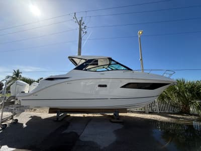 BOATZON | Sea Ray Sundancer 320 Outboard 2027