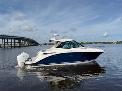 BOATZON | Sea Ray Sundancer 320 Outboard 2027