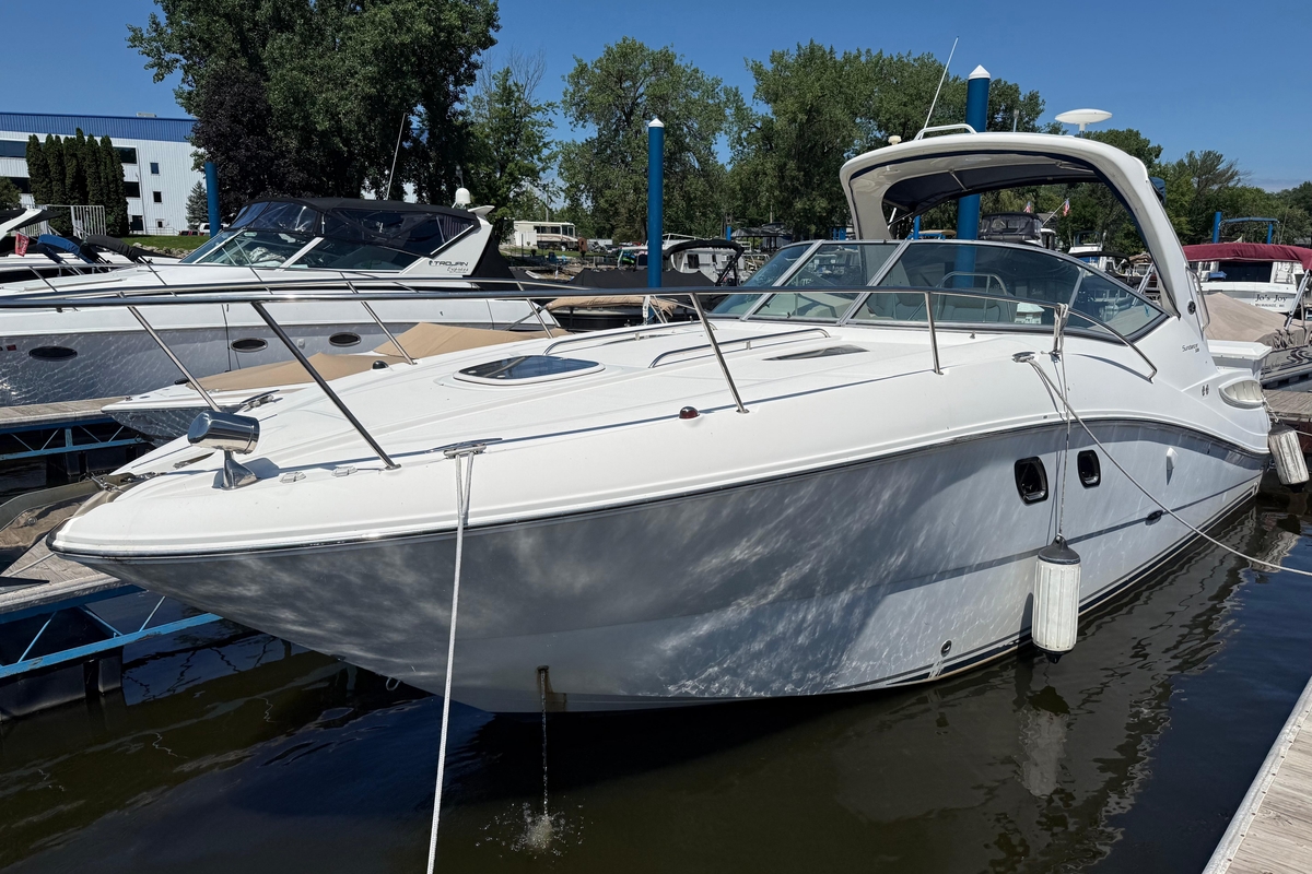 2010 Sea Ray Sundancer 330 - Sold Boat