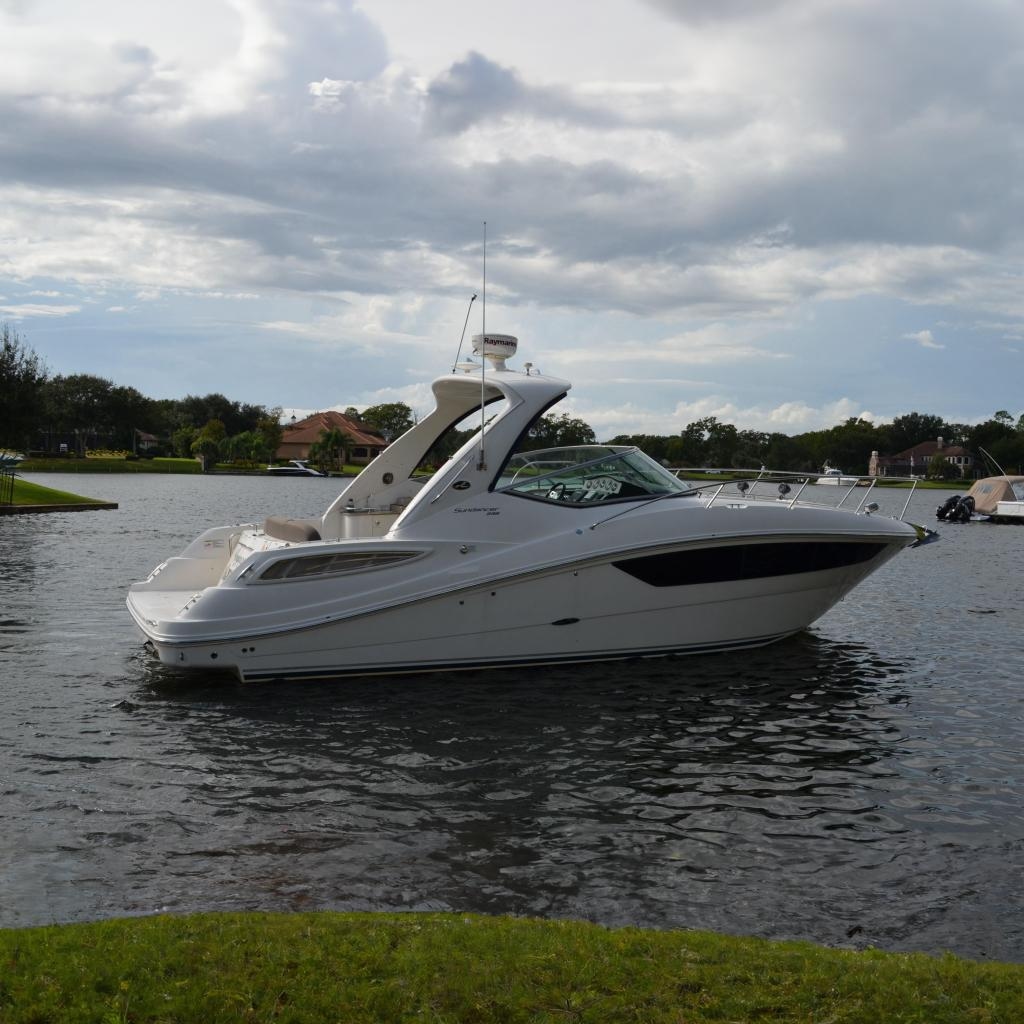 2015 Sea Ray Sundancer 330 - Sold Boat