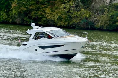BOATZON | Sea Ray Sundancer 350 Coupe 2017