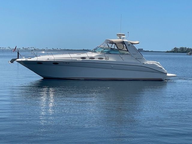 1998 Sea Ray Sundancer 370 - Sold Boat