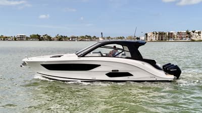 BOATZON | Sea Ray Sundancer 370 Outboard 2023
