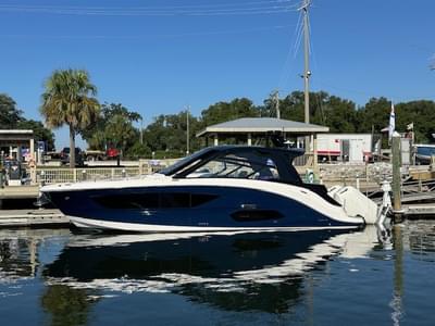 BOATZON | Sea Ray Sundancer 370 Outboard 2024