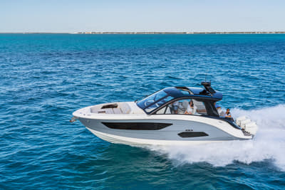 BOATZON | Sea Ray Sundancer 370 Outboard 2026