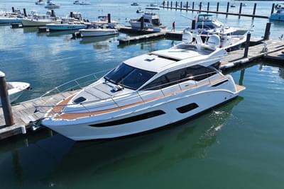 BOATZON | Sea Ray Sundancer 460 2018