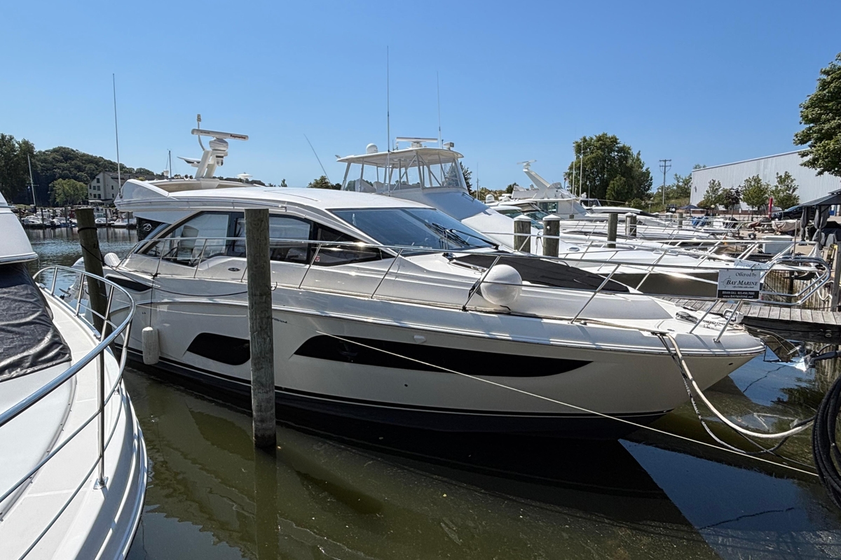 2018 Sea Ray Sundancer 460 - Sold Boat
