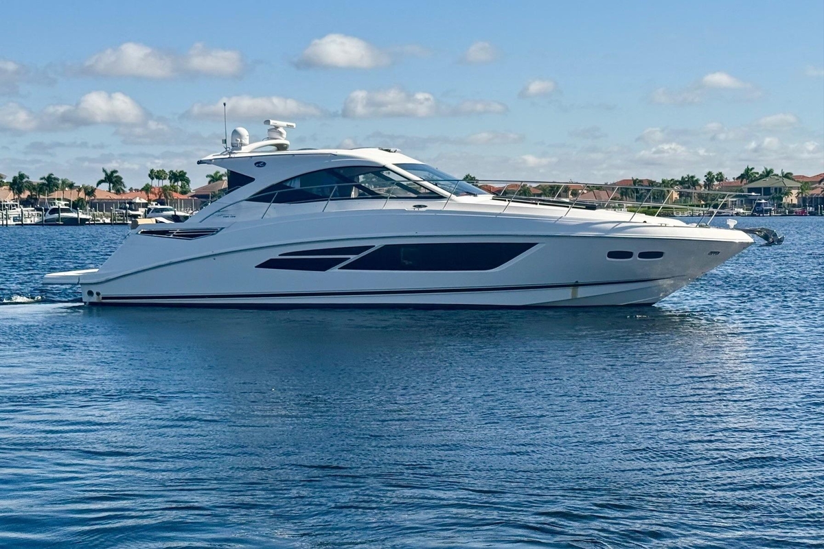 2015 Sea Ray Sundancer 510 - Sold Boat