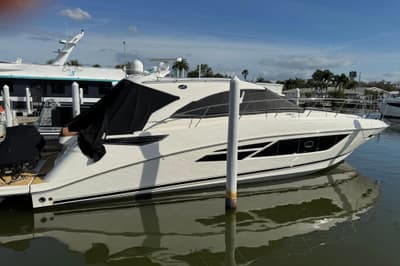 BOATZON | Sea Ray Sundancer 510 2016
