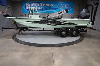 BOATZON | SeaArk 2072 FLAT CAT 2026