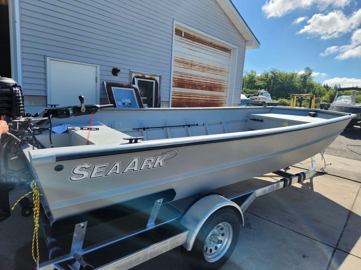 2024 SeaArk 2072 MV - Sold Boat