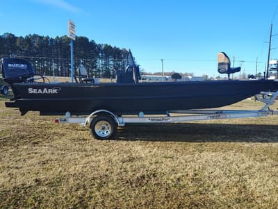 BOATZON | SeaArk 2272 MVT 2026