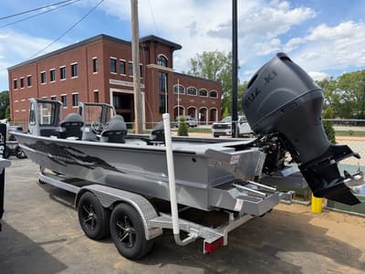 BOATZON | SeaArk 2272 MVT Flatcat 2026