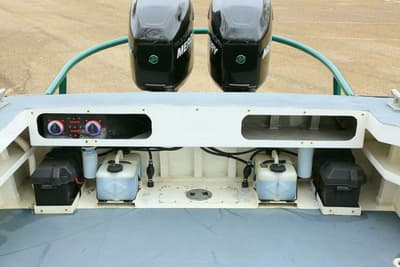 BOATZON | SeaArk 25 V Commander SAMA 365 2002