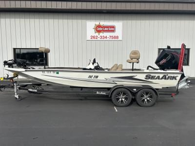 BOATZON | SeaArk BC 210 2020