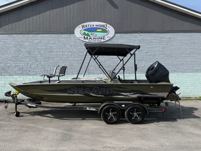 BOATZON | SeaArk Easy 200 2026