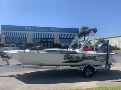BOATZON | SeaArk Easy 200 2026