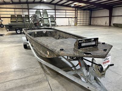 BOATZON | SeaArk Mud Runner 180 2022