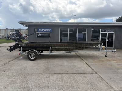 BOATZON | SeaArk Mud Runner 180 2027
