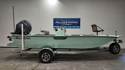 BOATZON | SeaArk Shadow 20 T Deluxe CC 2025