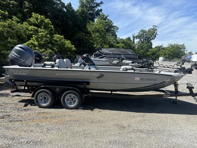 BOATZON | SeaArk VCat 200 Side Console 2019