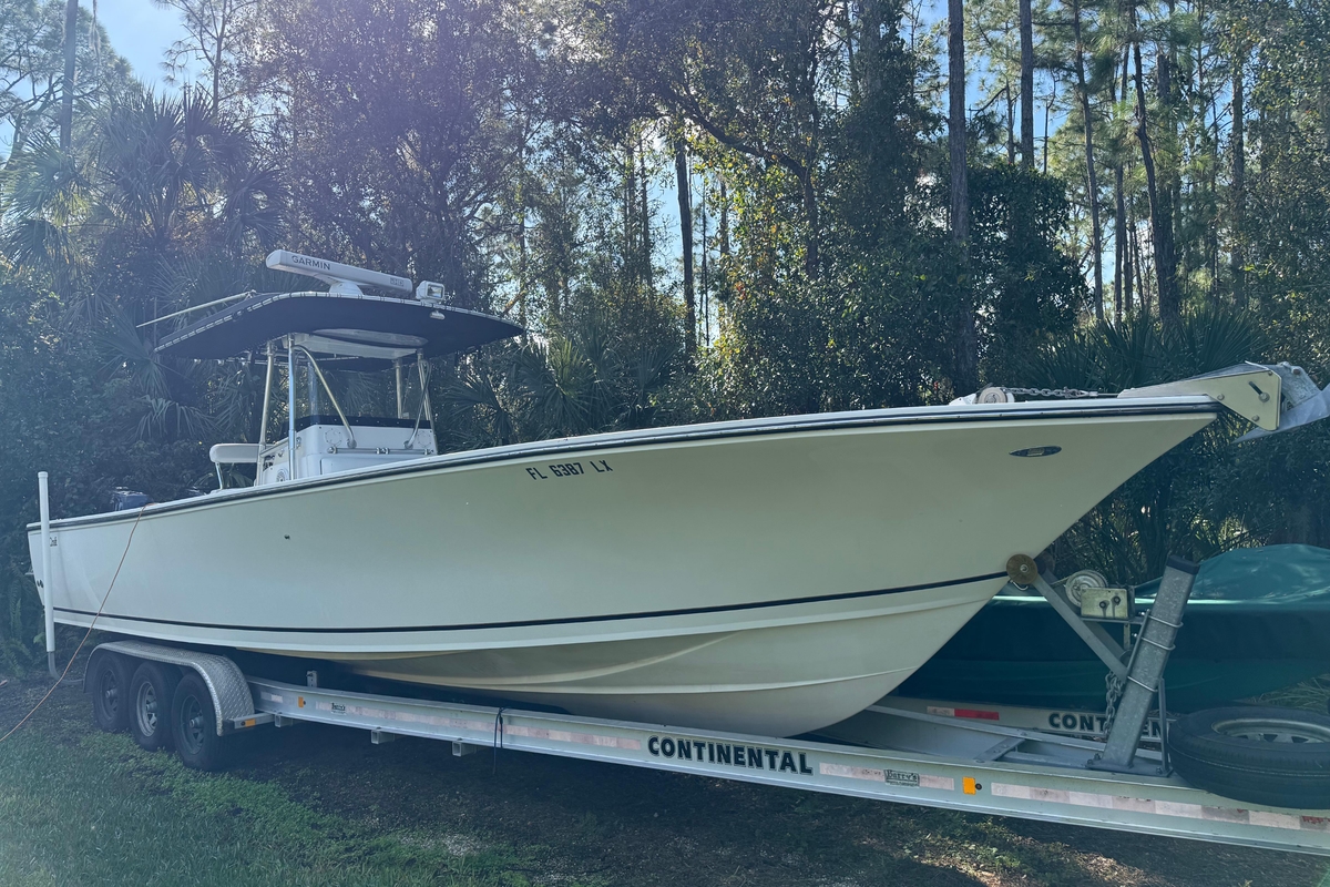 2002 SeaCraft SC32 Master Angler - Sold Boat