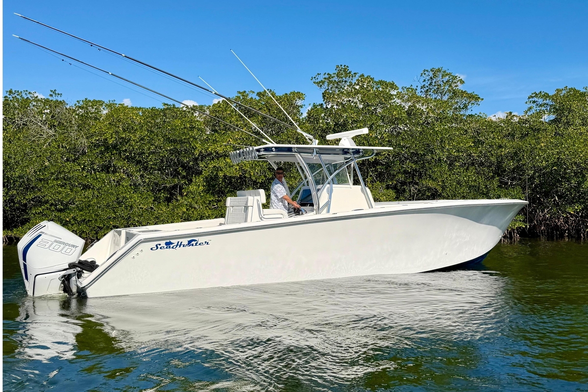 2021 SeaHunter 35 Tournament - Sold Boat