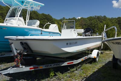BOATZON | Seapro 1996 Skiff 2006