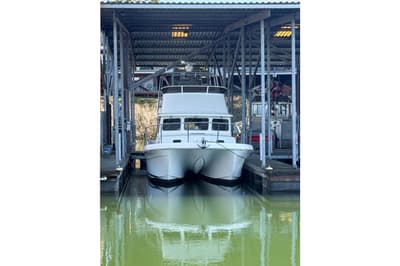 BOATZON | SeaSport Pacific 3200 2003