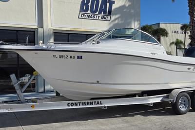 BOATZON | Seaswirl Striper 2101 Dual Console OB 2005