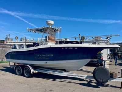 BOATZON | SEASWIRL Striper 2301 Center Console 2004