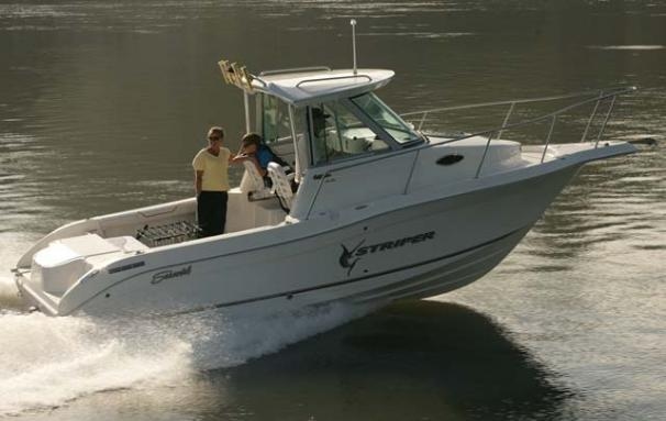 2008 Seaswirl Striper 2301 Walkaround I/O - Sold Boat