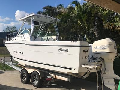 BOATZON | Seaswirl Striper 2600 Limited Edition Series 2000 BOATZON | Seaswirl Striper 2600 Limited Edition Series 2000