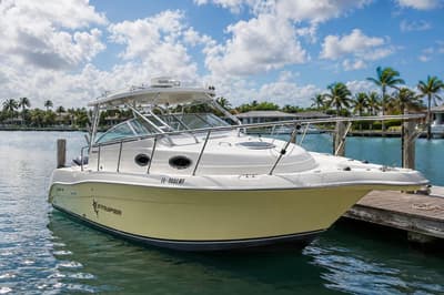 BOATZON | Seaswirl Striper 2901 Walkaround OB 2005