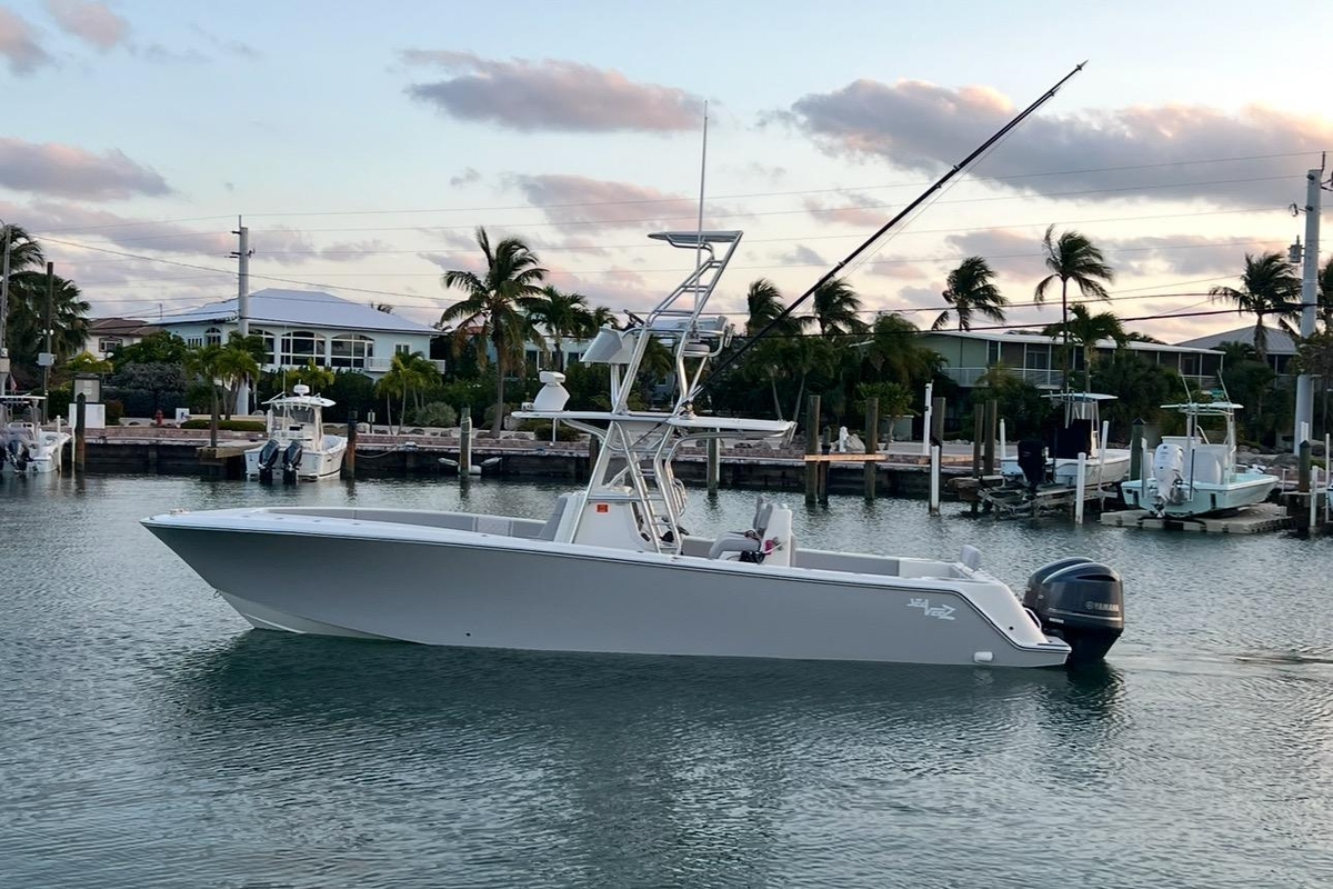 2022 SeaVee 320Z - Sold Boat