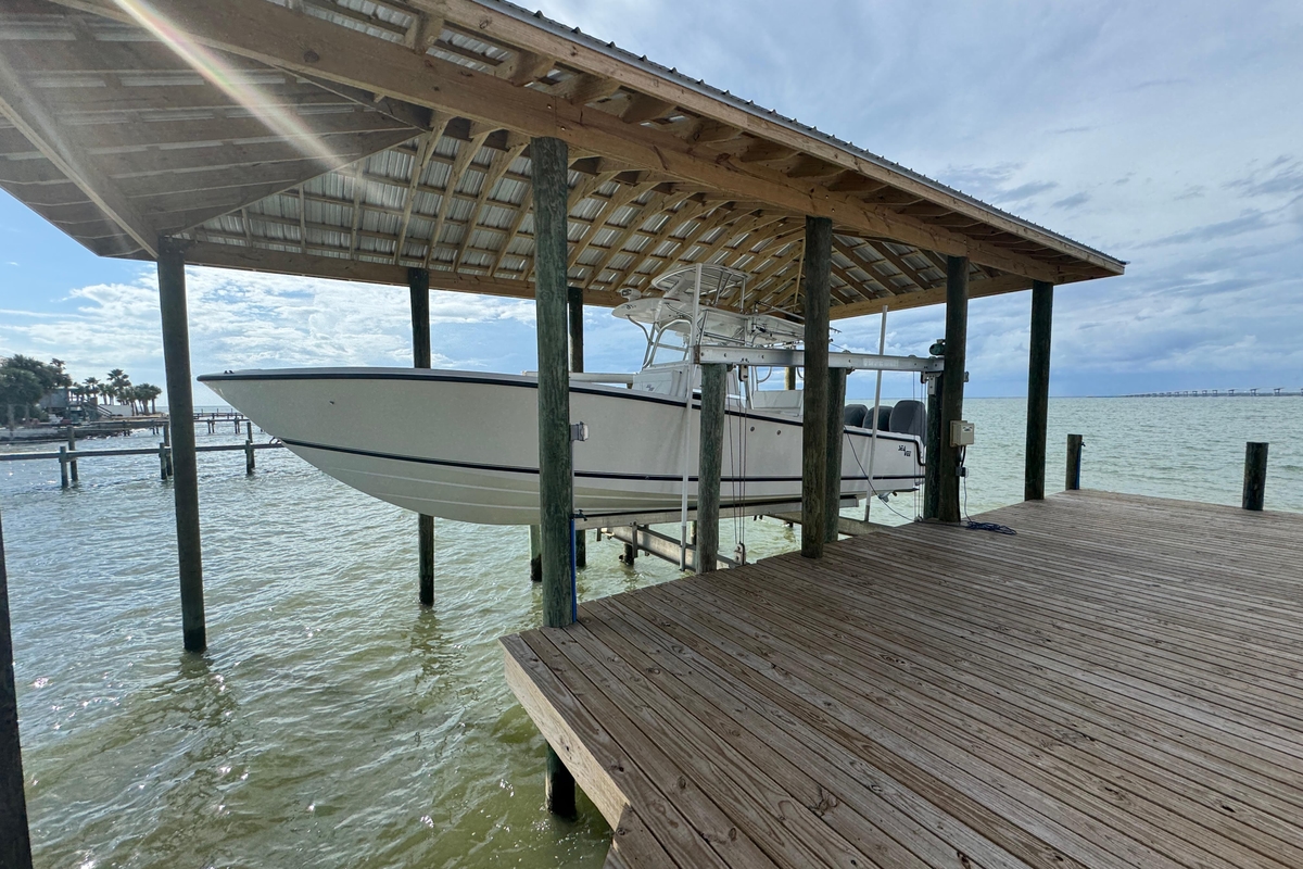 2006 SeaVee 34 CC - Sold Boat