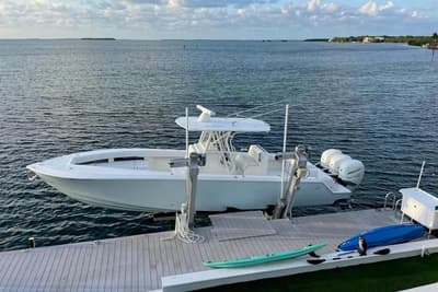 BOATZON | SeaVee 340Z 2018