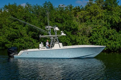 BOATZON | SeaVee 340Z 2018