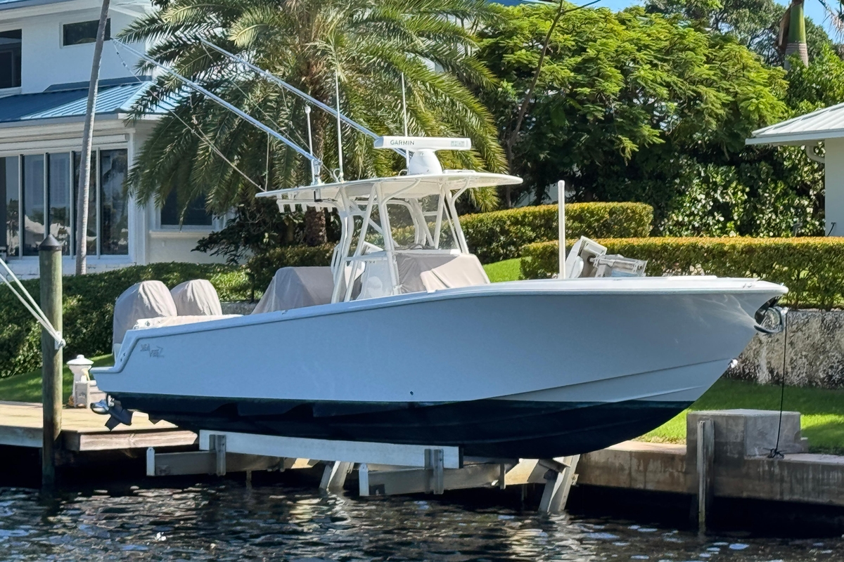 2023 SeaVee 340Z - Sold Boat
