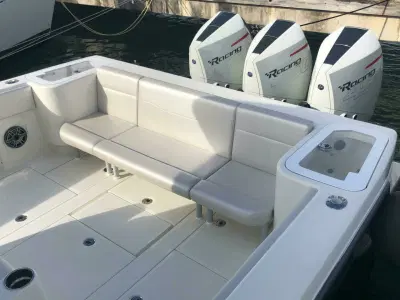 BOATZON | SeaVee 370Z 2020 BOATZON | SeaVee 370Z 2020