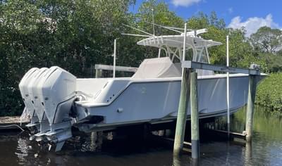 BOATZON | SeaVee 370Z 2022